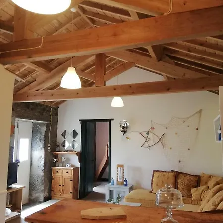 Fisherman's House Azores Ангра-ду-Эроижму