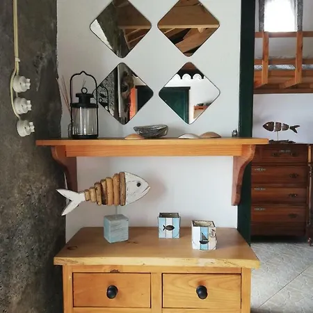 Дом отдыха Fisherman's House Azores Ангра-ду-Эроижму