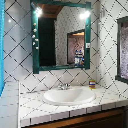 Fisherman's House Azores 펜션 앙그라두에루이스무